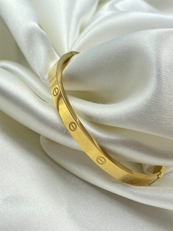 Classy Cuff - Image 4