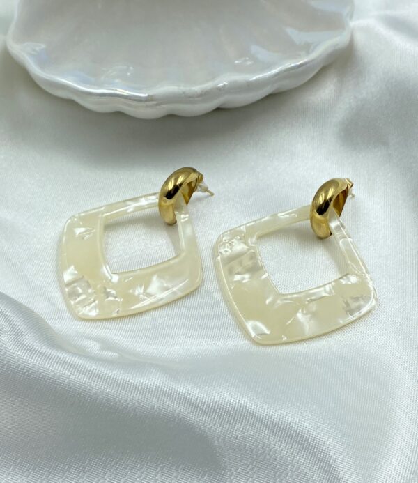 Gentle Marble Earrings - Image 2