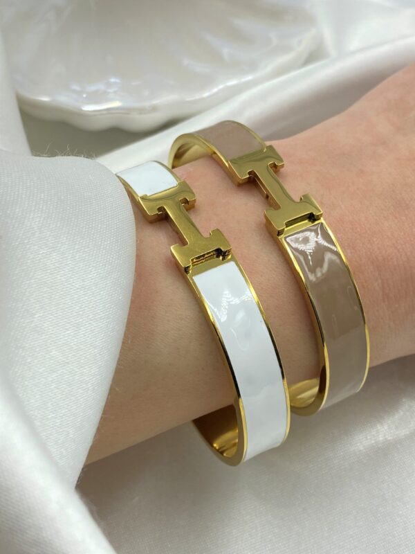 Interesante Cuff - Image 8