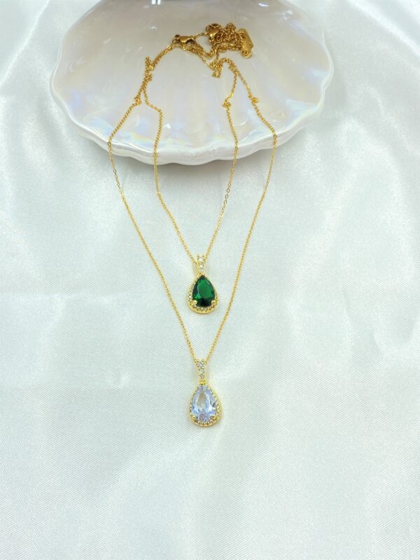 Majestic Drop Necklace Gold