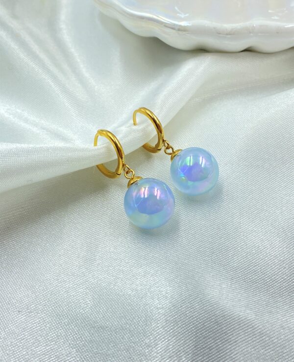 Magic Bubble Gold Earrings - Image 4