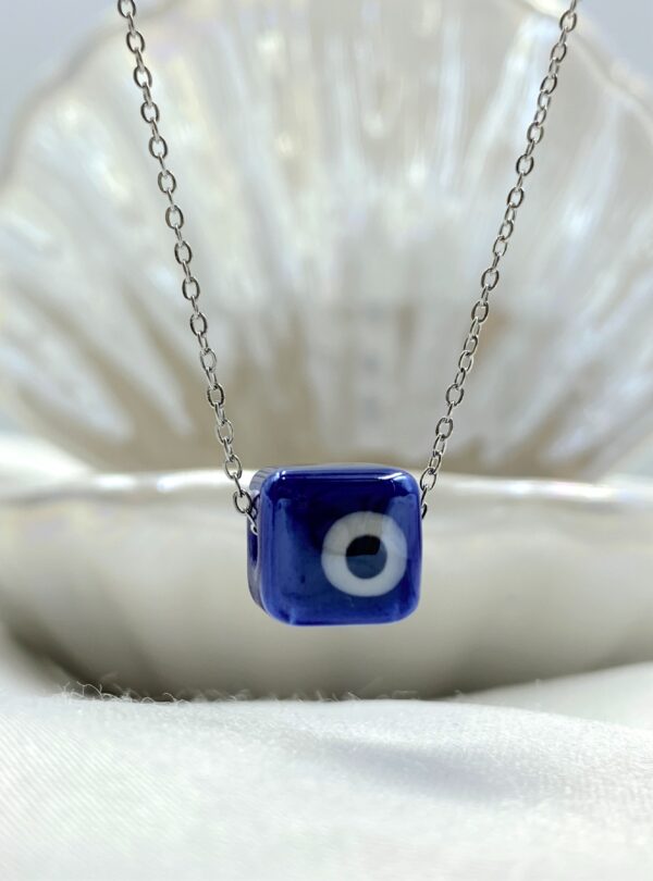 Tropical Eye Silver Necklace - Image 3