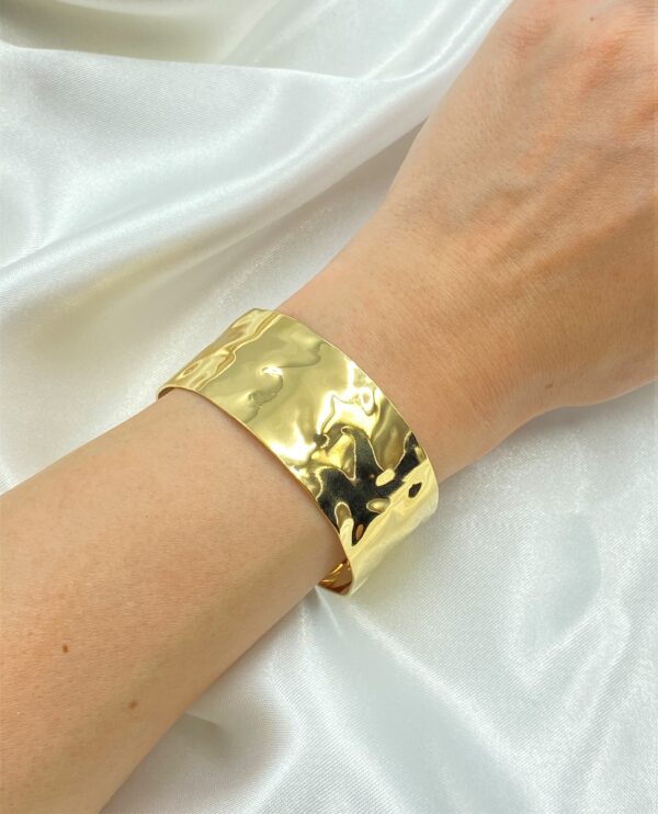 Wonder Woman Cuff - Image 4