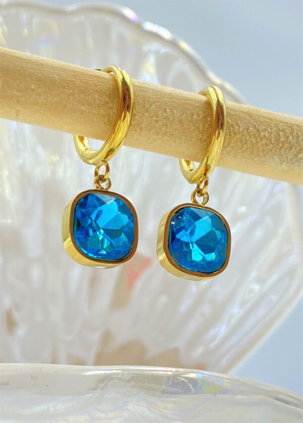 Gisela Gold Earrings - Image 2