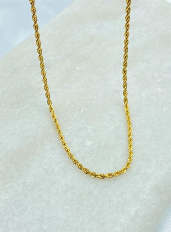 Twisted Chain Necklace 3mm - Image 3