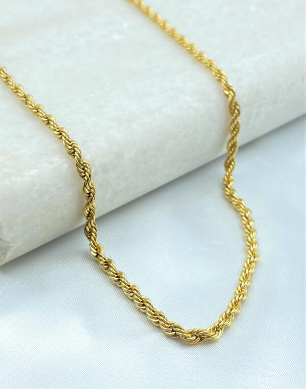 Twisted Chain Necklace 4mm - Image 3